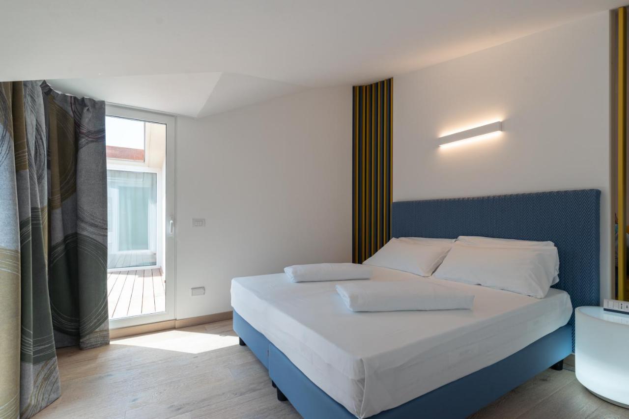 Lillil - Popping Apartment